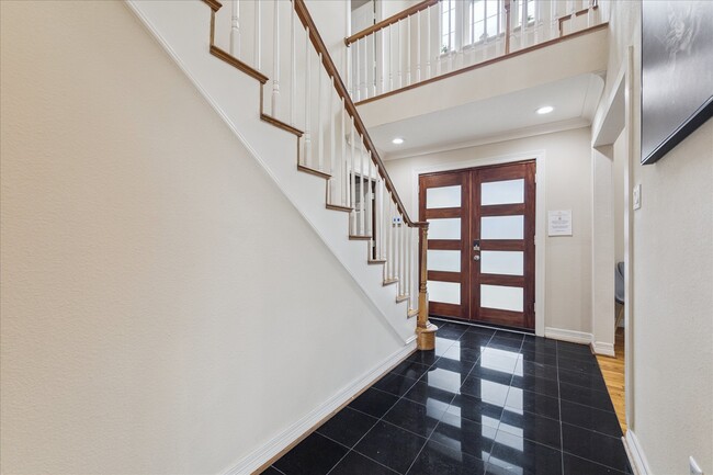 Foto del edificio - 5152 Huckleberry Cir