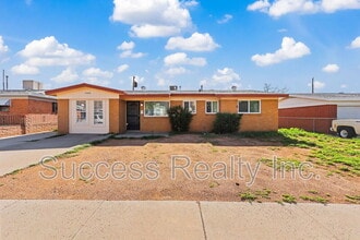 Building Photo - 10060 Kellogg St