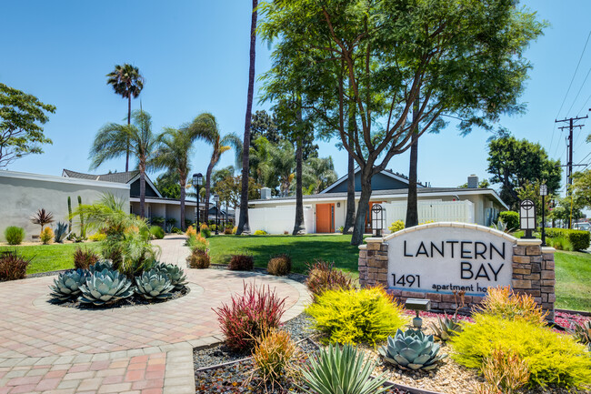 Foto del edificio - Lantern Bay Apartment Homes