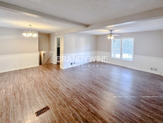 Foto del edificio - 3680 Douglas Ridge Trail