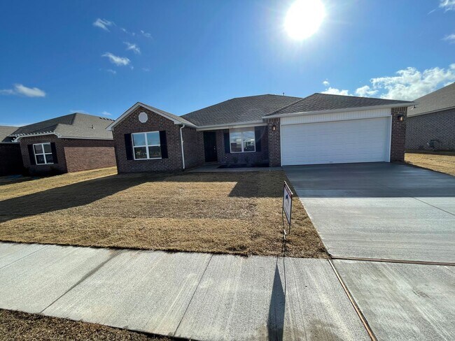 Building Photo - *Preleasing* NEW Four Bedroom | Two Bath Home in Bixby