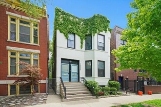 Building Photo - 1527 N Claremont Ave