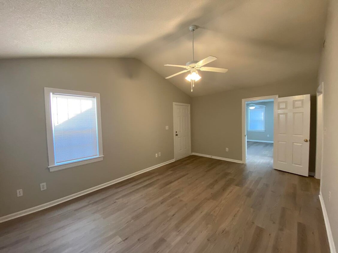 644 Charles St Unit 644, Clayton, NC 27520 Apartments in Clayton, NC