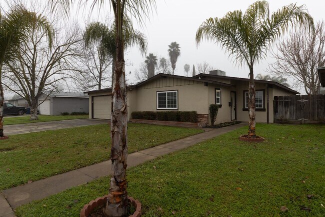 Photo - Beautiful 3 Beds 2 Baths House