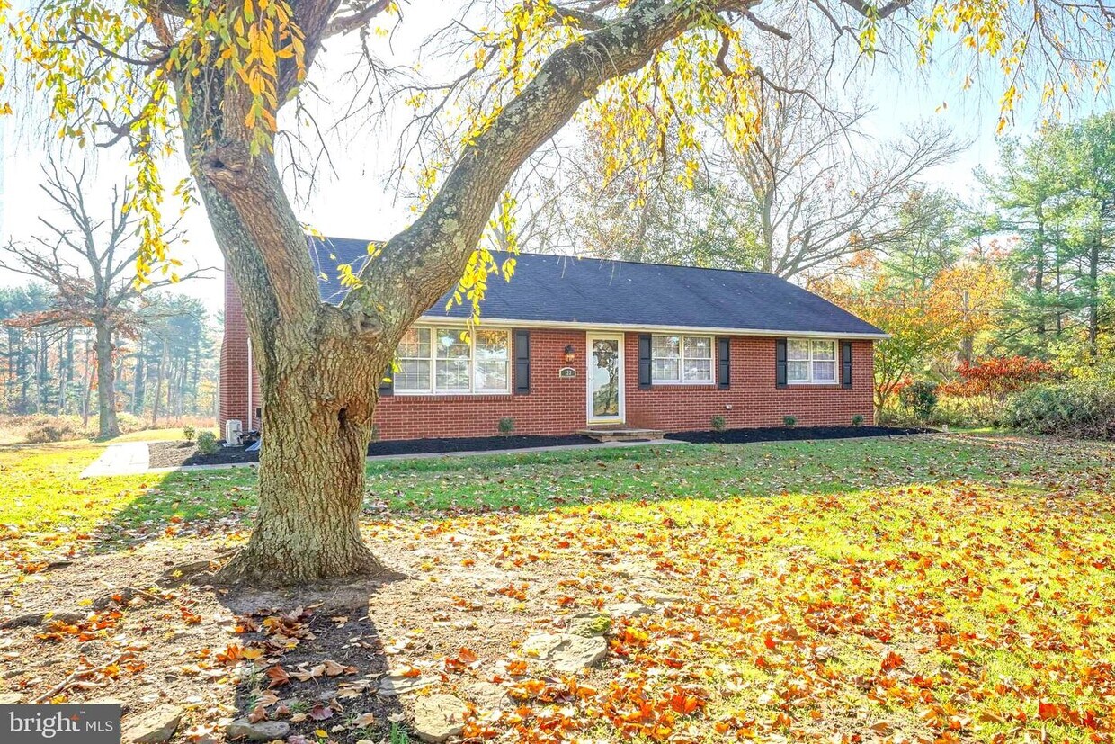 123 Thies Rd, Washington Township, NJ 08080 House Rental in