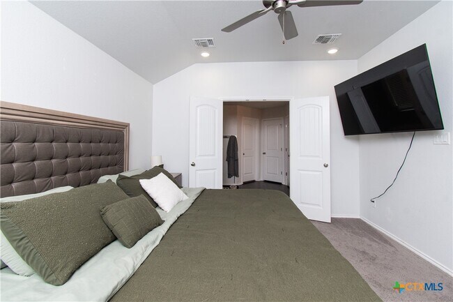 Foto del edificio - 6603 Cassidy Ln