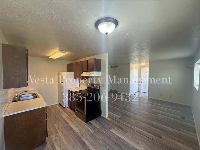Building Photo - 1448 W 1650 N