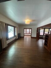 Building Photo - 1560 Lincoln Ave