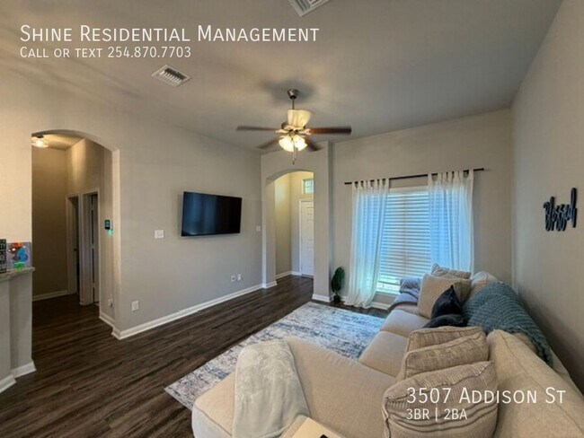 Foto del edificio - 3507 Addison St