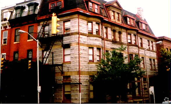 Building Photo - 1300 St Paul St