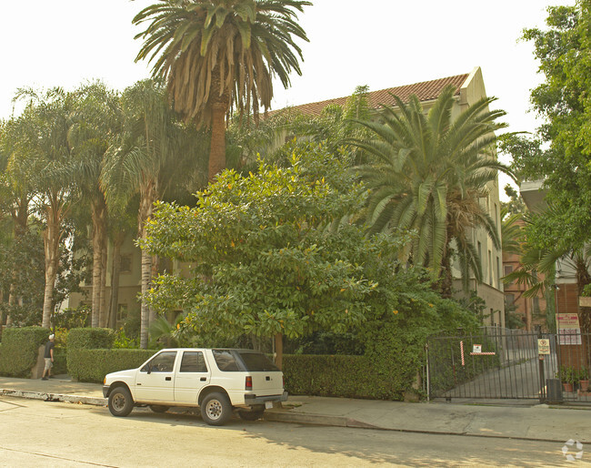 Foto del edificio - 1843 North Cherokee