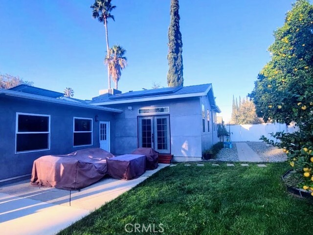 Foto del edificio - 15853 Leadwell St