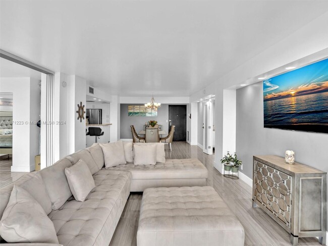 Building Photo - 1500 S Ocean Dr