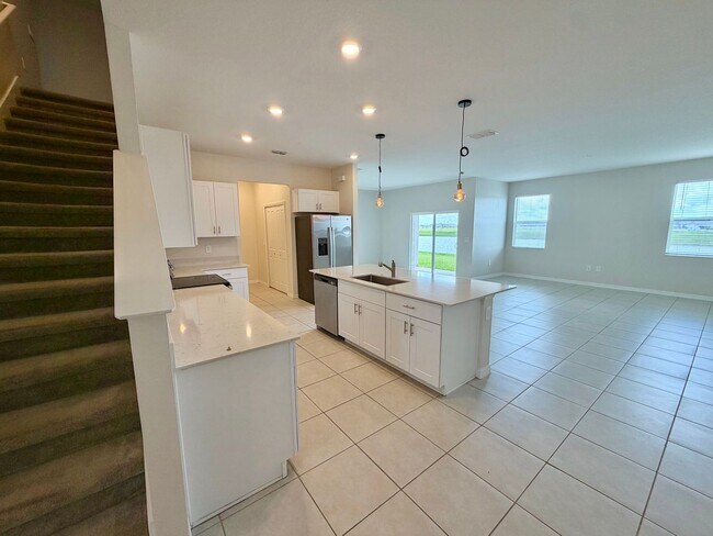 Building Photo - 9232 Bonita Mar Dr