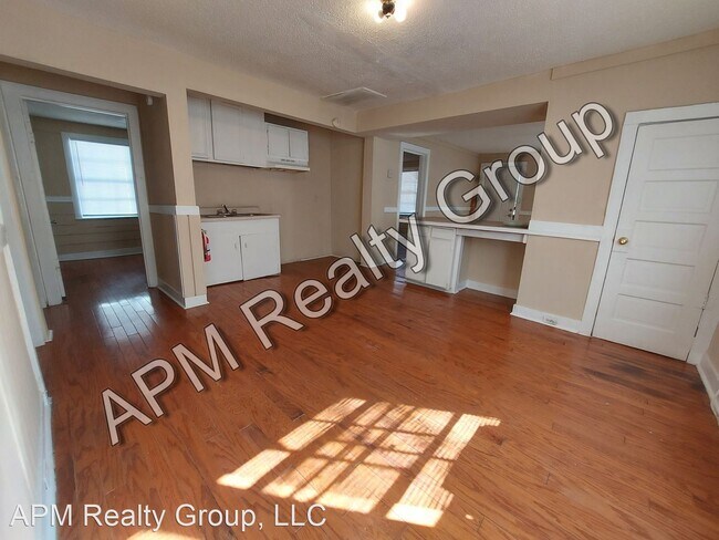 Building Photo - 3 br, 2 bath House - 1221 King Street