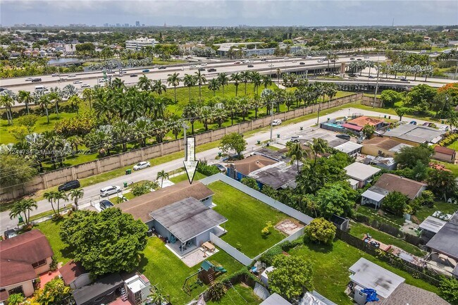 Foto del edificio - 522 SW 78th Ave