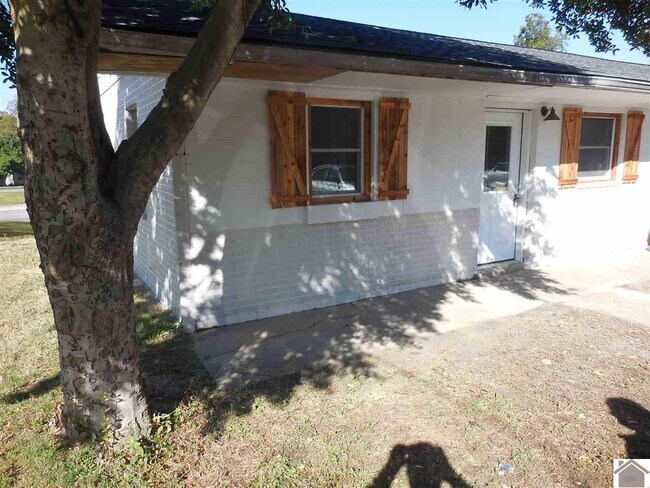Foto del edificio - 317 5th St