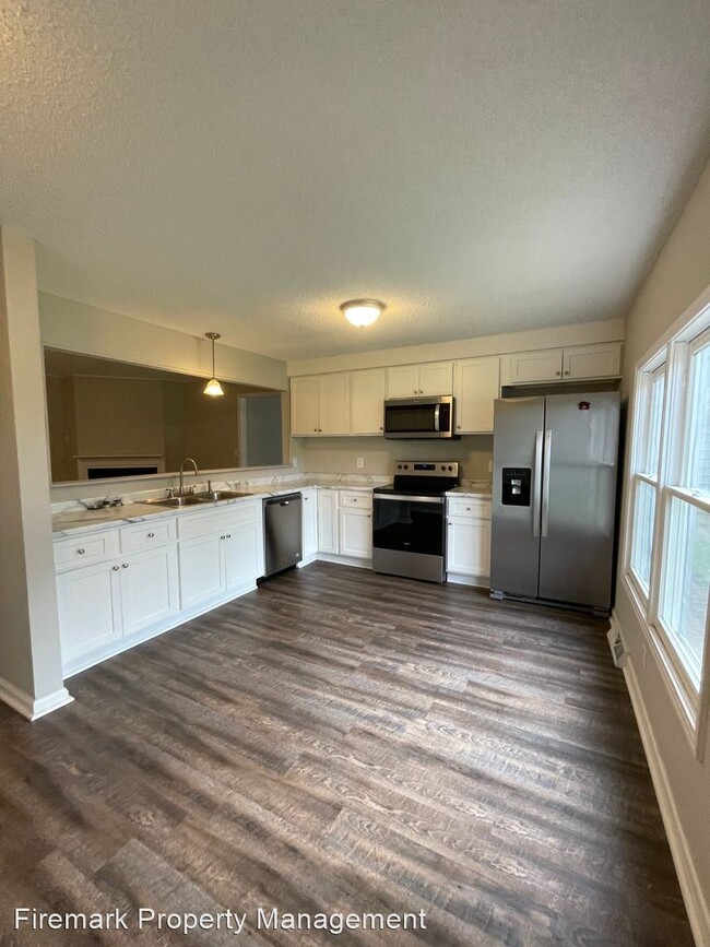 Building Photo - 4 br, 3 bath House - 103 Winston Ct.