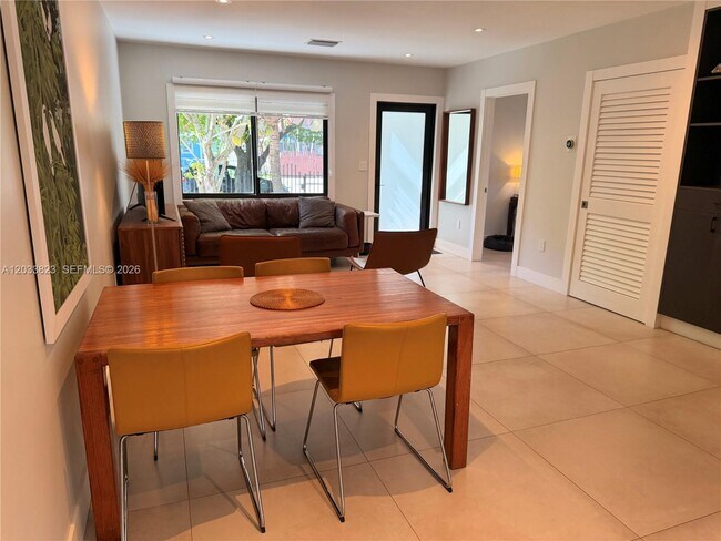 Foto del edificio - 360 NW 40th St
