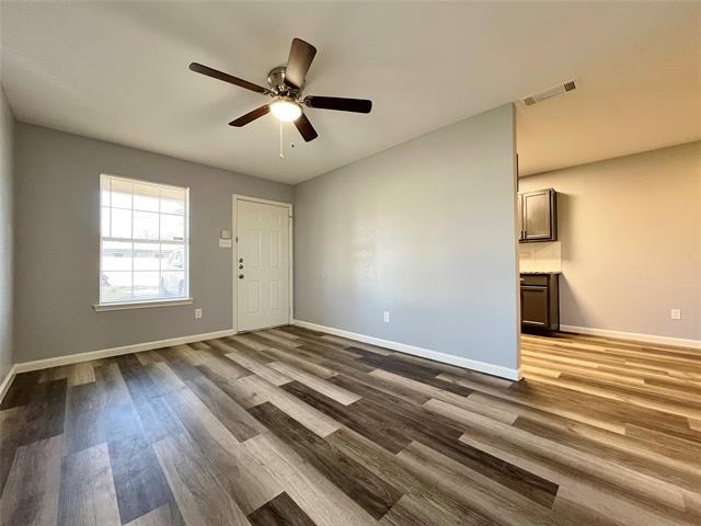 Foto del edificio - 1008 S Retta St