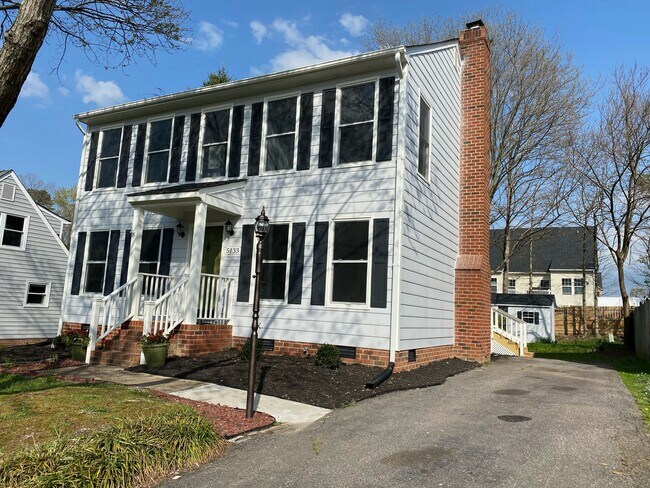 side view - 5133 Reids Pointe Rd