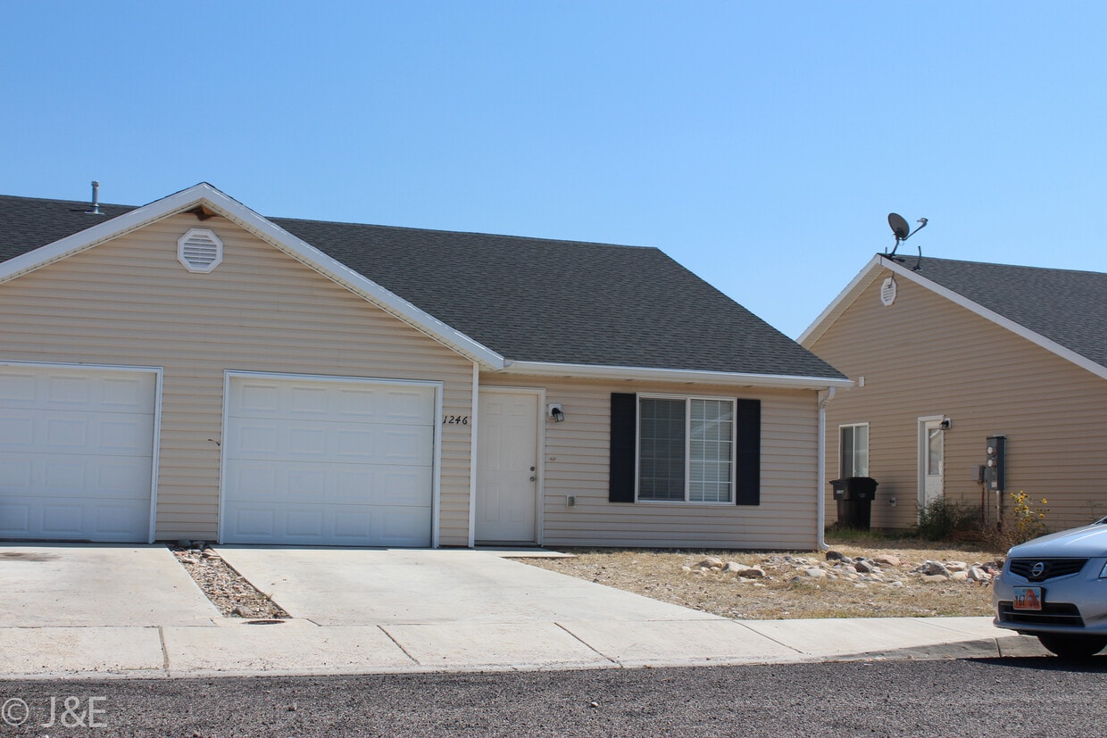 Primary Photo - 1246 N 650 W