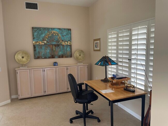 Building Photo - 78342 Silver Sage Dr