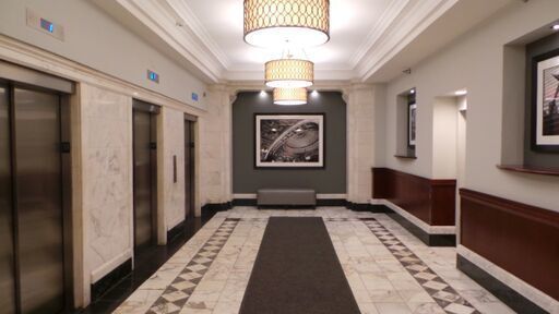 Foto del edificio - 40 E 9th St