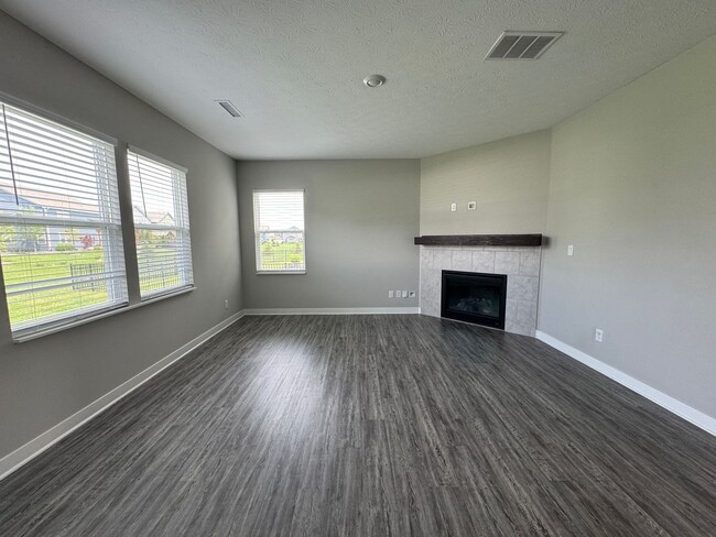 Building Photo - 17158 Seaboard Pl