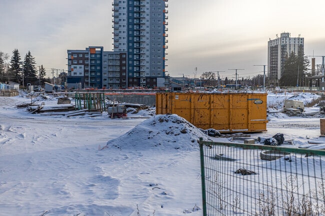 Building Photo - The Beacon at East Junction