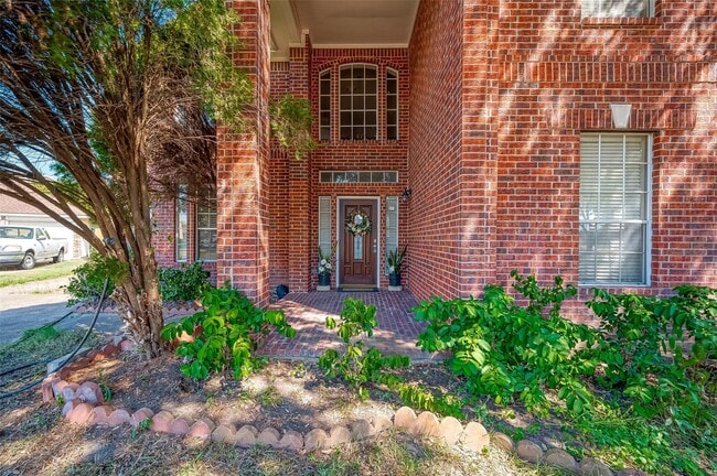 Building Photo - 2907 Little Branch Ct