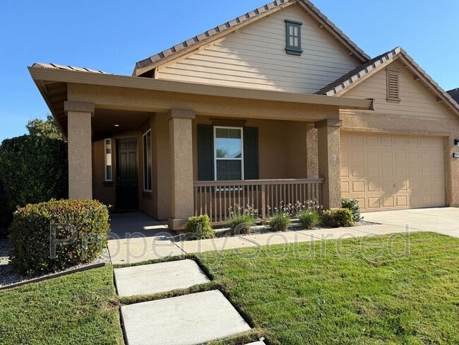 Building Photo - 1720 Dalia Ln