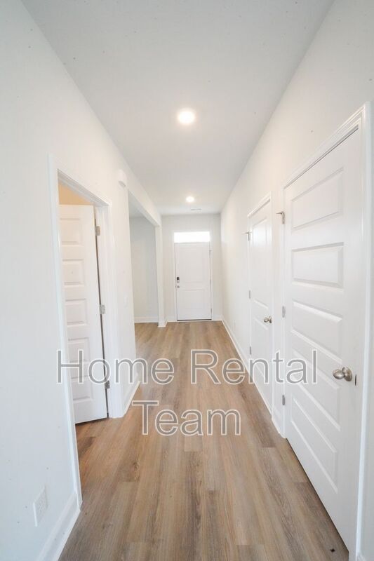 Building Photo - 380 Logging Hl Dr