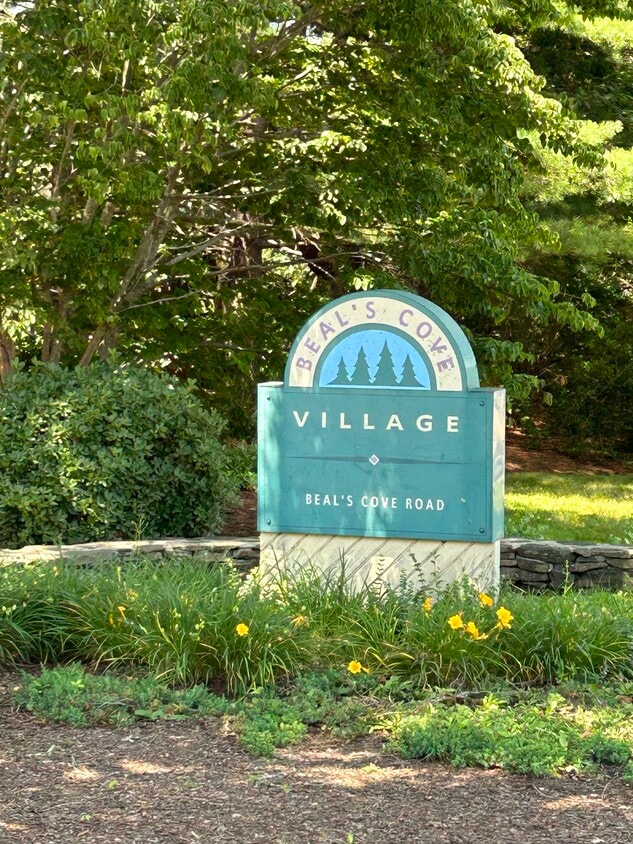 8 Beals Cove Rd Unit 8D Beals Cove, Hingham, MA 02043 Condo for Rent
