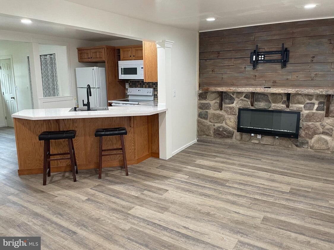 14 Barto Rd, Barto, PA 19504 House Rental in Barto, PA