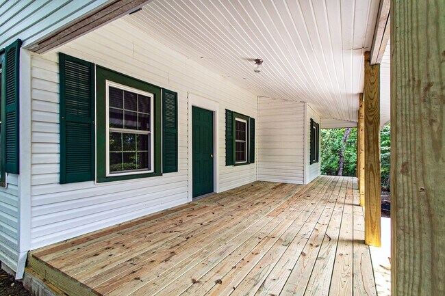 Foto del edificio - Convenient to Brevard & Hendersonville