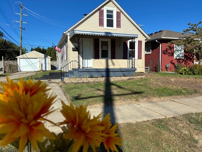 Foto del edificio - 24231 Lambrecht Ave