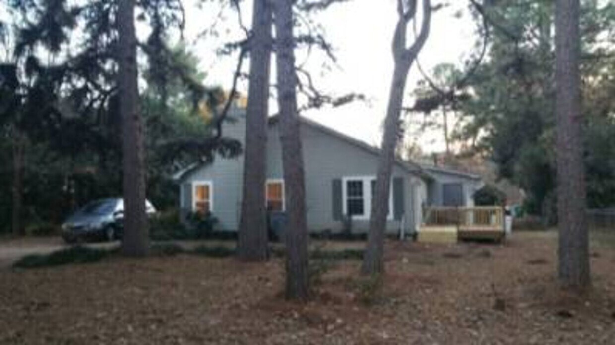 Primary Photo - 901 Rama Road