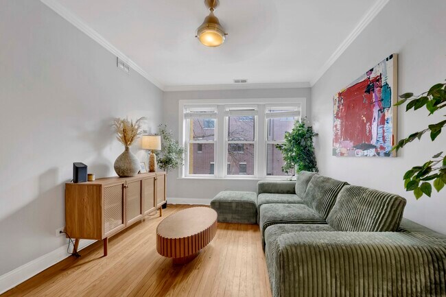 Foto del edificio - 3400 N Bell Ave