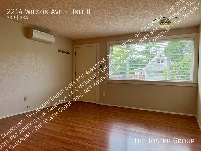 Foto del edificio - 2214 Wilson Ave