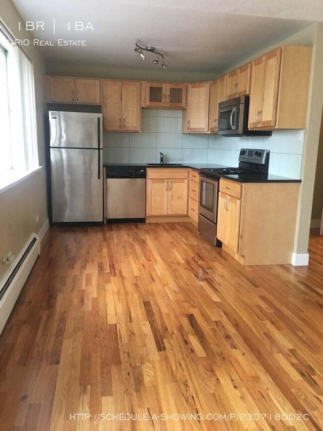 Foto del edificio - 900 N Washington St