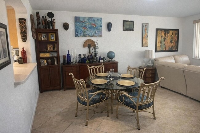 Building Photo - 8020 Big Pine Way