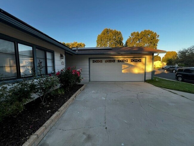 Foto del edificio - 133 Shadow Mountain Dr