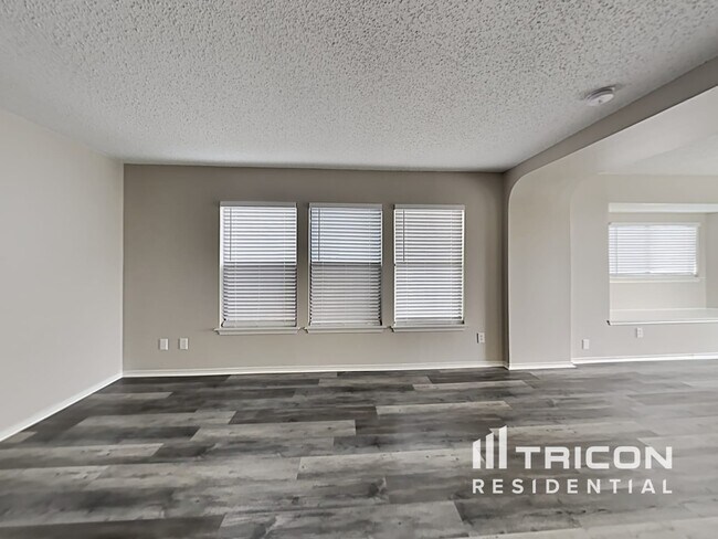 Building Photo - 6703 Beech Trail Dr