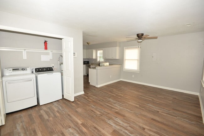 Building Photo - Single Family in Norfolk