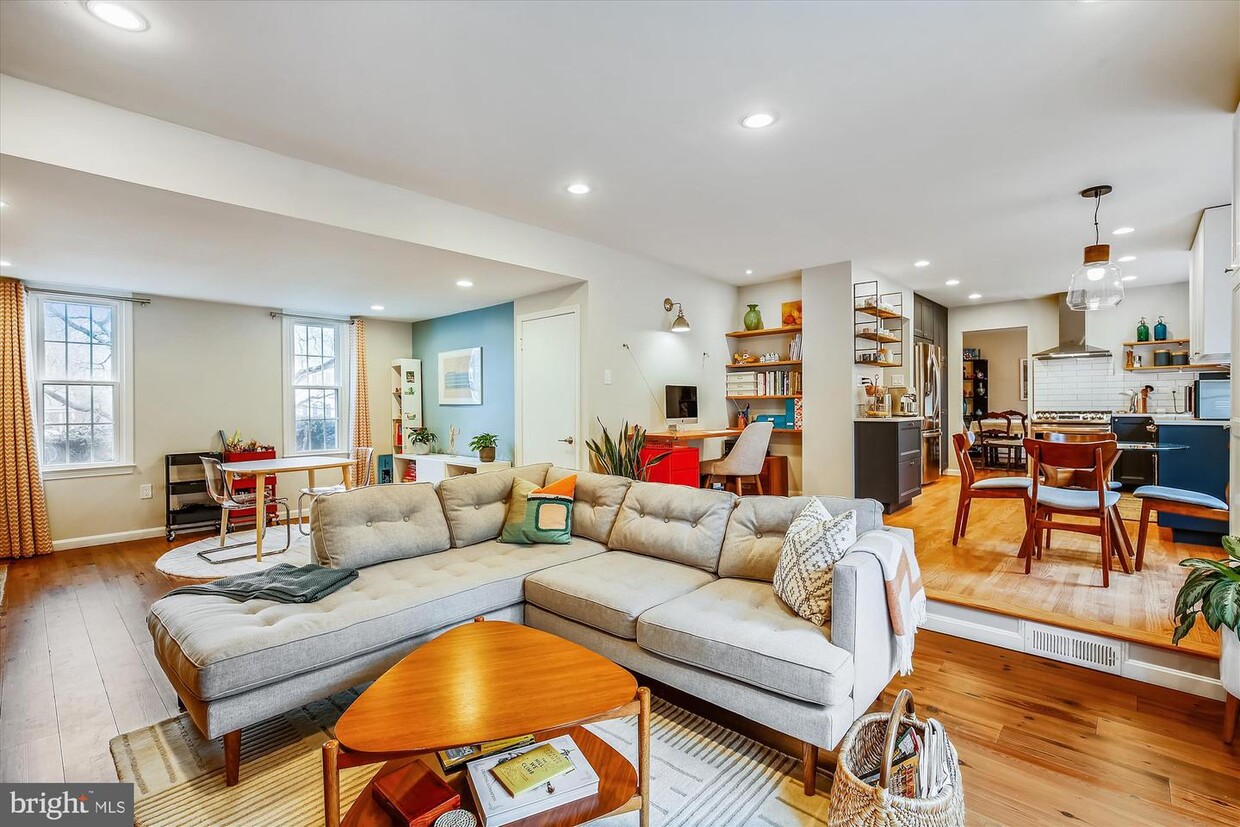 Foto principal - 819 Fordham St