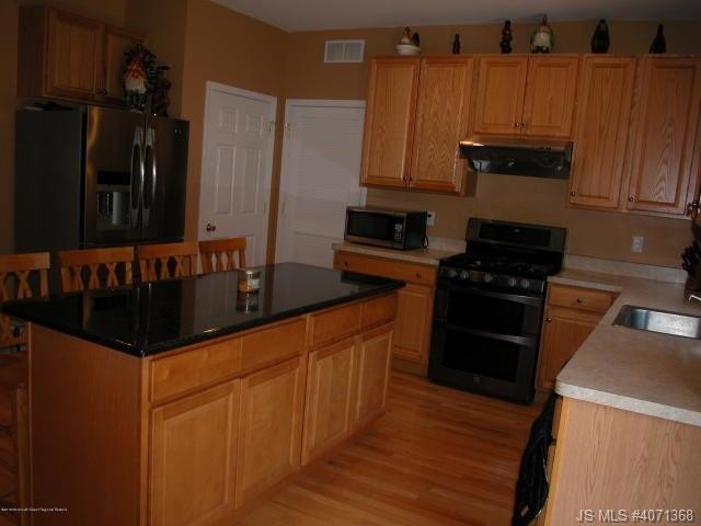 Foto del edificio - 1671 Kalvel Ct