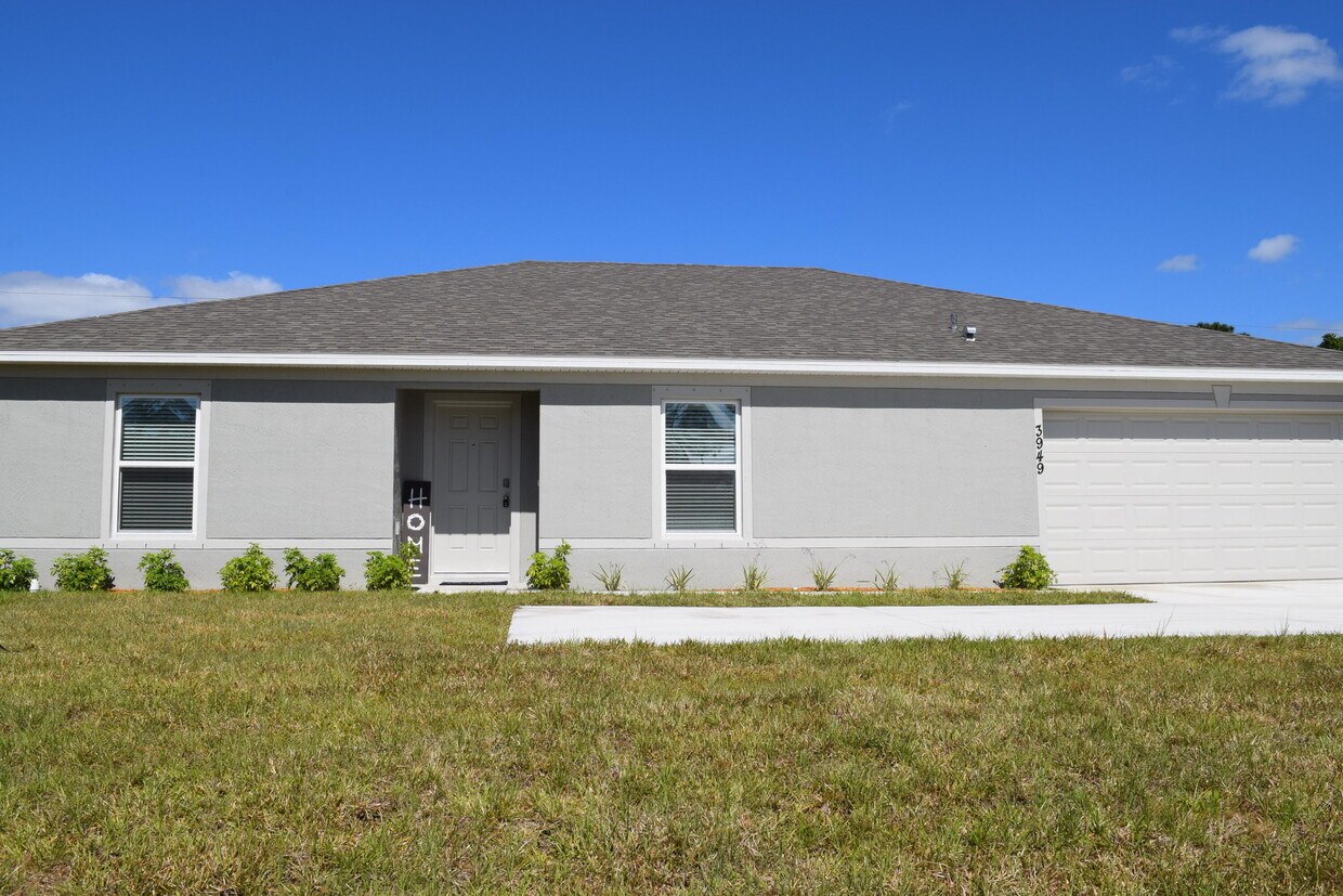 3949 SW Savona Blvd, Port Saint Lucie, FL 34953 House Rental in Port