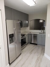 Building Photo - 3512 Briar Bay Blvd