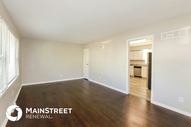 Foto del edificio - 4135 N Spruce Ave